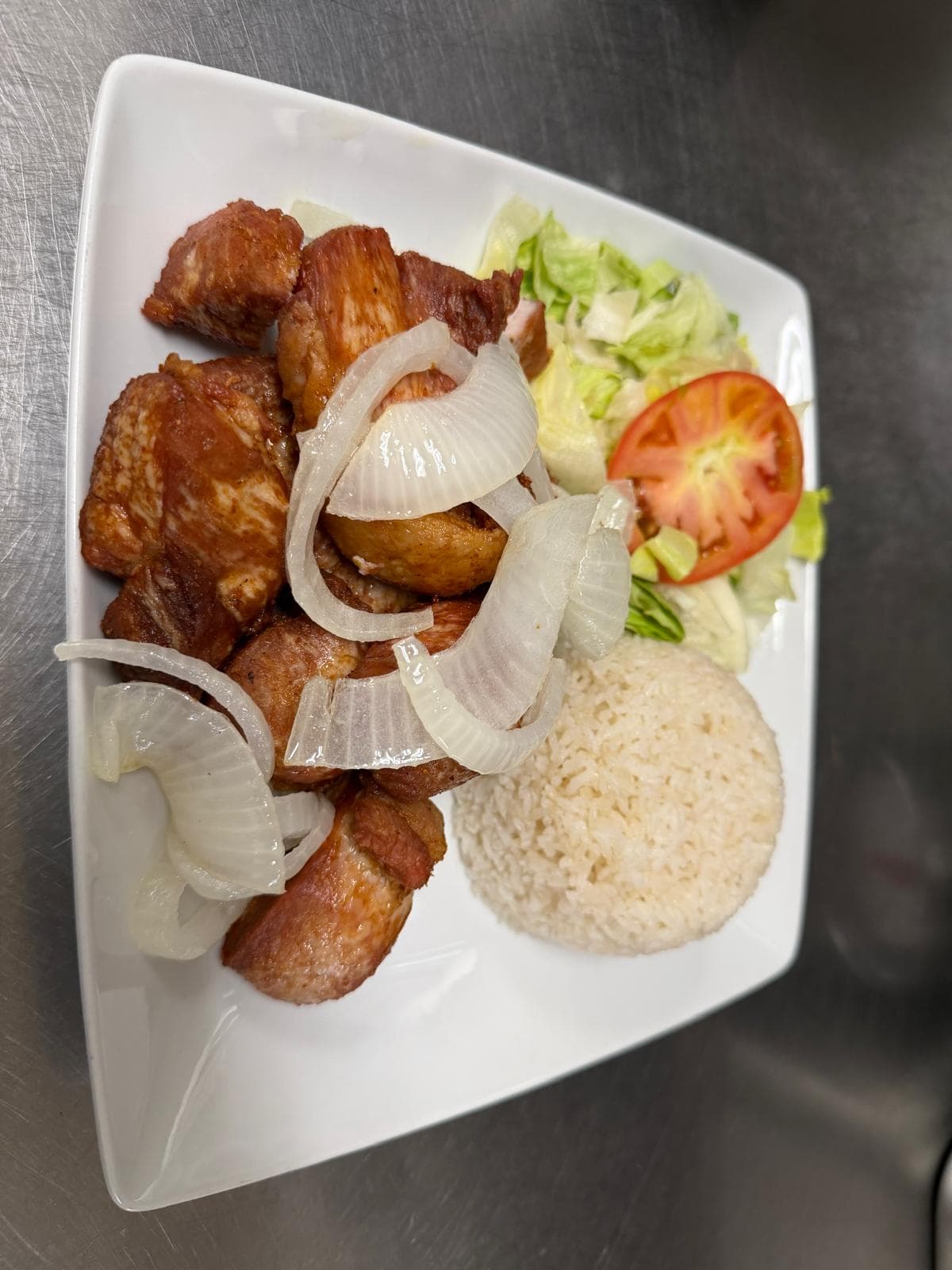 Arroz Con Chicharron De Pollo